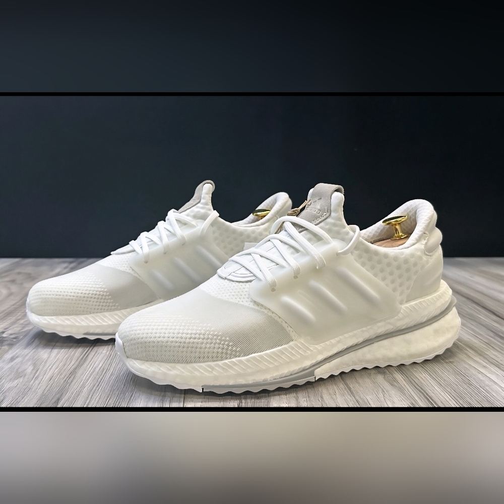 Adidis XPLR Boost Triple White - Picture 2 of 2
